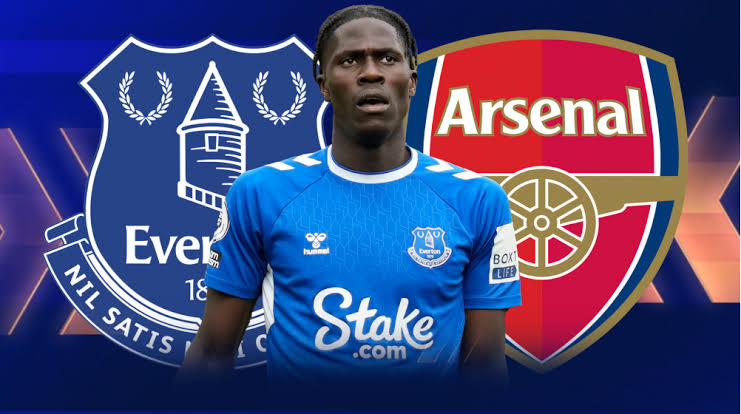Breaking news: Amadou Onana is set to depart Everton for Arsenal.